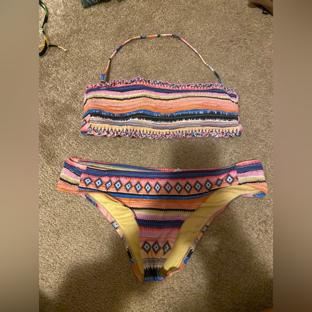 Retro Bathing suit🌈